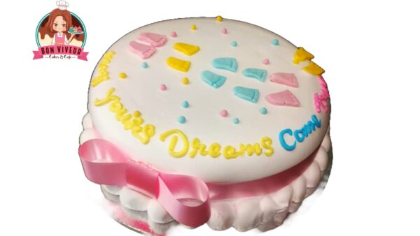 He or She footprints Cake