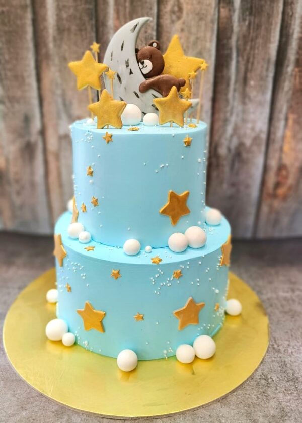 Moon & star enchantment cake